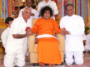 g-venkataraman-sai-baba-k-chakravarthi